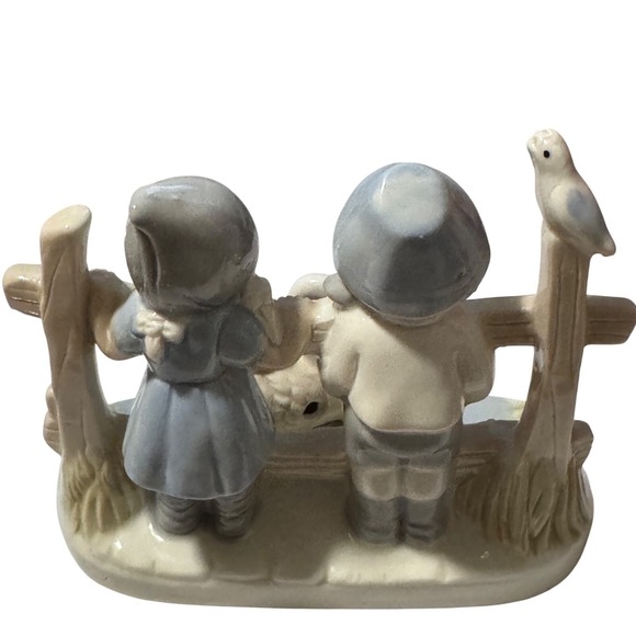 VTG 1988 Artmark Country Pond Dutch Boy Girl Swan Fine Porcelain Figurine - Picture 7 of 13